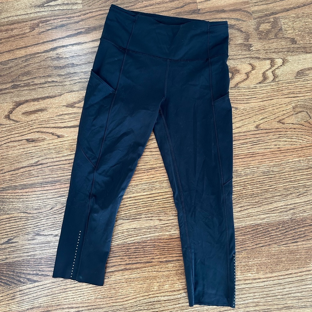 Lululemon Cropped Leggings Size 6